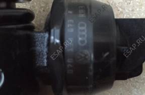 Форсунка  VW T5 2.5 TDI 070130073R
