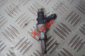 Форсунка VW TOUAREG AUDI   06E906036K