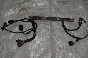Форсунка  WIAZKA WTRYSKOW FOCUS 3 DRZWI Mk1 2003 год