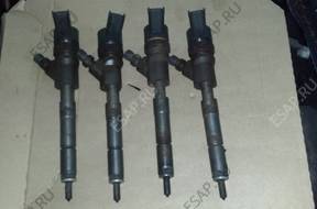 Форсунка YARIS COROLLA E12 AURIS 1,4D4D  23670 33040
