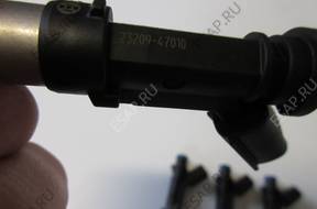 Форсунка YARIS II YARIS III 1.33  23209 47010