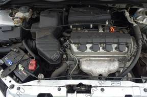 HONDA CIVIC 01-2005 год VII 1.6 D16V1 двигатель
