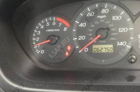 HONDA CIVIC 01-2005 год VII 1.6 D16V1 двигатель