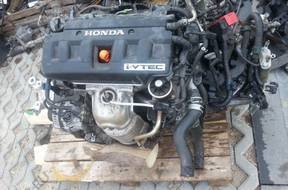 Honda Civic ufo 06-11 1.8 двигатель R18A2  69 тысяч км.