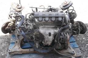 HONDA CIVIC Vll 1.6 16V D16V1 двигатель