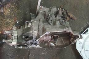 HONDA CR-V II 02-06 КОРОБКА ПЕРЕДАЧW 2.0 16V