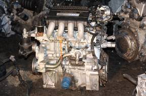 HONDA CRZ CR-с двигатель бензиновый
