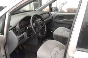 Hyiundai TRAJET 2004 год. 2.0CRDI D4EA CAY НА