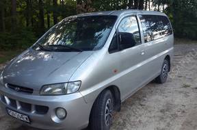 Hyundai H-1 Starex 2000 год 2,4 БЕНЗИН КОРОБКА ПЕРЕДАЧw