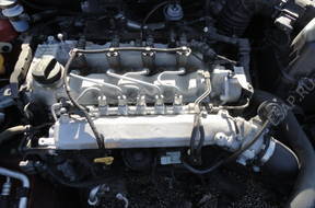 HYUNDAI  i30  1.6 CRDI D4FB  двигатель   504 700 001