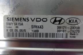 HYUNDAI TUCSON 2.0  БЛОК УПРАВЛЕНИЯ ДВИГАТЕЛЕМ 39171-23300