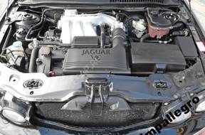 Jaguar X-TYPE  двигатель 2.5 лифт. версия 04r 140tys л.с.