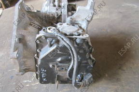 JAGUAR X TYPE КОРОБКА ПЕРЕДАЧ АВТОМАТИЧЕСКАЯ 2.5  V6 4X4