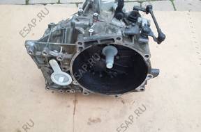 Jeep  2.0 CRD 4x4 КОРОБКА ПЕРЕДАЧ 05273278AD