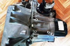 JUKE  QASHQAI 1.6 КОРОБКА ПЕРЕДАЧW JR5 319