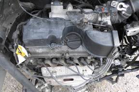 KIA PICANTO двигатель комплектный 1.1 12V G4HG 95TY KM