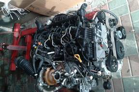 KIA SORENTO двигатель 2.2 CRDI  комплектный D4HB