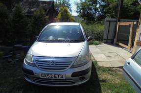 комплектный двигатель 1,4 бензиновый citroen C3 2004 год