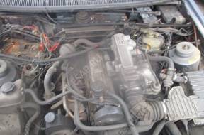 комплектный двигатель FORD SIERRA 2,0 EFI + КОРОБКА ПЕРЕДАЧ AU