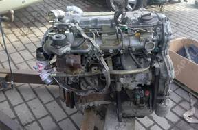 комплектный двигатель NISSAN ALMERA TINO 2,2 DI