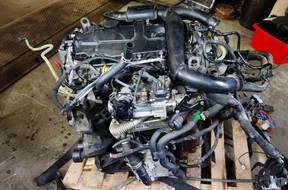 комплектный двигатель TRAFIC VIVARO 2.0dci M9 год,A630 2012