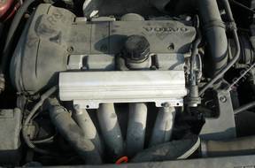 КОРОБКА ПЕРЕДАЧ 1,9 VOLVO V40 "99 год,.ZKIE