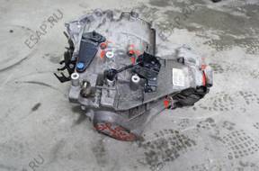 КОРОБКА ПЕРЕДАЧ 1023678 VOLVO S40 V40 03 1.8 БЕНЗИН