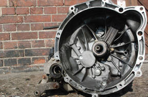 КОРОБКА ПЕРЕДАЧ 1.4 16V FORD FOCUS XS4 год,-7002-CE