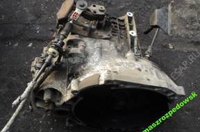 КОРОБКА ПЕРЕДАЧ 1S7 год,7002BE FORD MONDEO MK3 1.8 16V