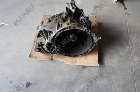 КОРОБКА ПЕРЕДАЧ 2.0 D VOLVO 6 V50 S40 4M5 год,-7002-CE