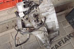 КОРОБКА ПЕРЕДАЧ 20DS23 2,0 HDI C4 Citroen Picasso