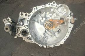 КОРОБКА ПЕРЕДАЧ 3M5 год,7002YF VOLVO S40 V50 C-MAX 1.6