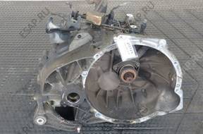 КОРОБКА ПЕРЕДАЧ 4 год,15 год,7002YA Ford Focus Mk2 1,8TDCI