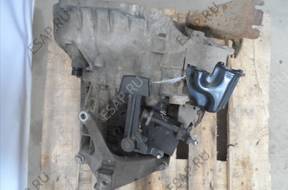 КОРОБКА ПЕРЕДАЧ. 4M5 год,7002YA FORD FOCUS MK2(DA3)