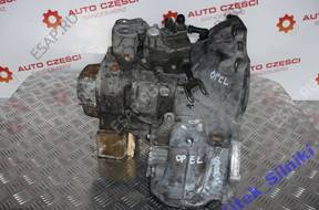 КОРОБКА ПЕРЕДАЧ 90400209 OPEL COMBO ASTRA CORSA