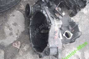 КОРОБКА ПЕРЕДАЧ AUDI A3 1,8B 02J301103F