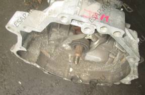 КОРОБКА ПЕРЕДАЧ Audi A4 A-4 8E0 2,0 TDI JEM