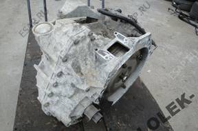 КОРОБКА ПЕРЕДАЧ АВТОМАТИЧЕСКАЯ X-TYPE 2,5 3.0 БЕНЗИН  JAGUAR JG