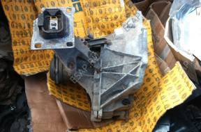 КОРОБКА ПЕРЕДАЧ BIEGÓW 1.4 1.6 16V FORD FOCUS 98WT7F096AB