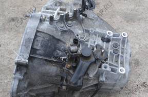 КОРОБКА ПЕРЕДАЧ BIEGÓW 6B HYUNDAI i30 1,6CRDI  12-r