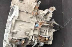 КОРОБКА ПЕРЕДАЧ biegów NISSAN PRIMERA 2.2D 102KW  3142.01
