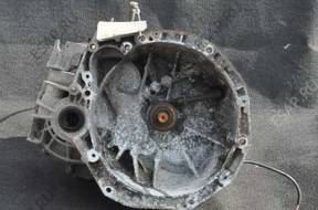 КОРОБКА ПЕРЕДАЧ Biegów RENAULT MEGANE 2.0B 8200156391