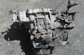 КОРОБКА ПЕРЕДАЧ biegów Toyota Avensis Corolla 2.0 D4D 2004 год