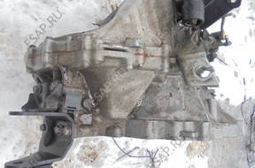 КОРОБКА ПЕРЕДАЧ biegów toyota verso 09-12 2.0 d4d