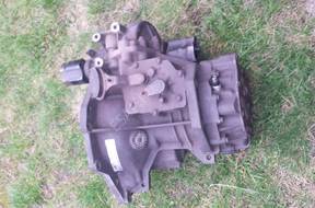 КОРОБКА ПЕРЕДАЧ Chrysler Voyager 2,5 CRD