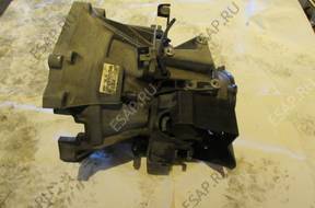 КОРОБКА ПЕРЕДАЧ FORD C-MAX 1.8 16v 4M5 год,7002NA
