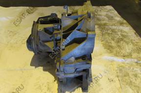 КОРОБКА ПЕРЕДАЧ FORD C-MAX 1.8 16v 4M5 год,7002NA