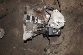 КОРОБКА ПЕРЕДАЧ Ford Fiesta 1,4 1,25 8A6 год, 7002 CA