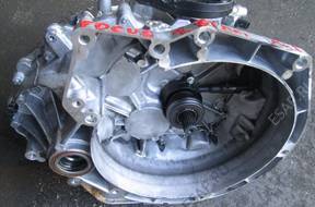 КОРОБКА ПЕРЕДАЧ Ford Focus 1.6 TDCI MK3 AV6 год,7002GJ