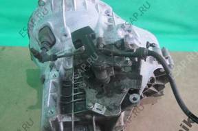 КОРОБКА ПЕРЕДАЧ FORD FOCUS 1.8 TDCI 4M5 год,7002YA